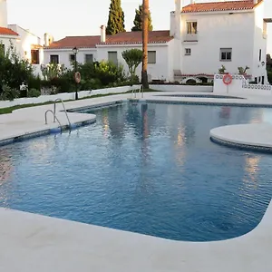 Bien Situado En Appartement Marbellac